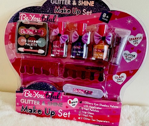 Girls nail varnish set gift - set.,